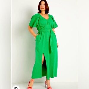Eloquii Knit Maxi Dress With Slit Size 20 Bright Green Color MSRP $99.95
NWT